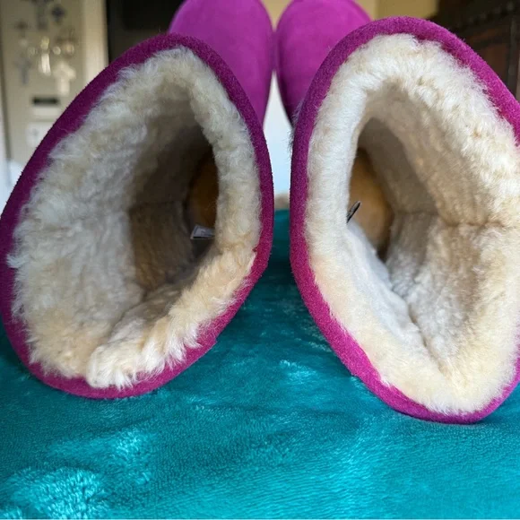 Bearpaw boots size 8 magenta - Picture 5 of 9